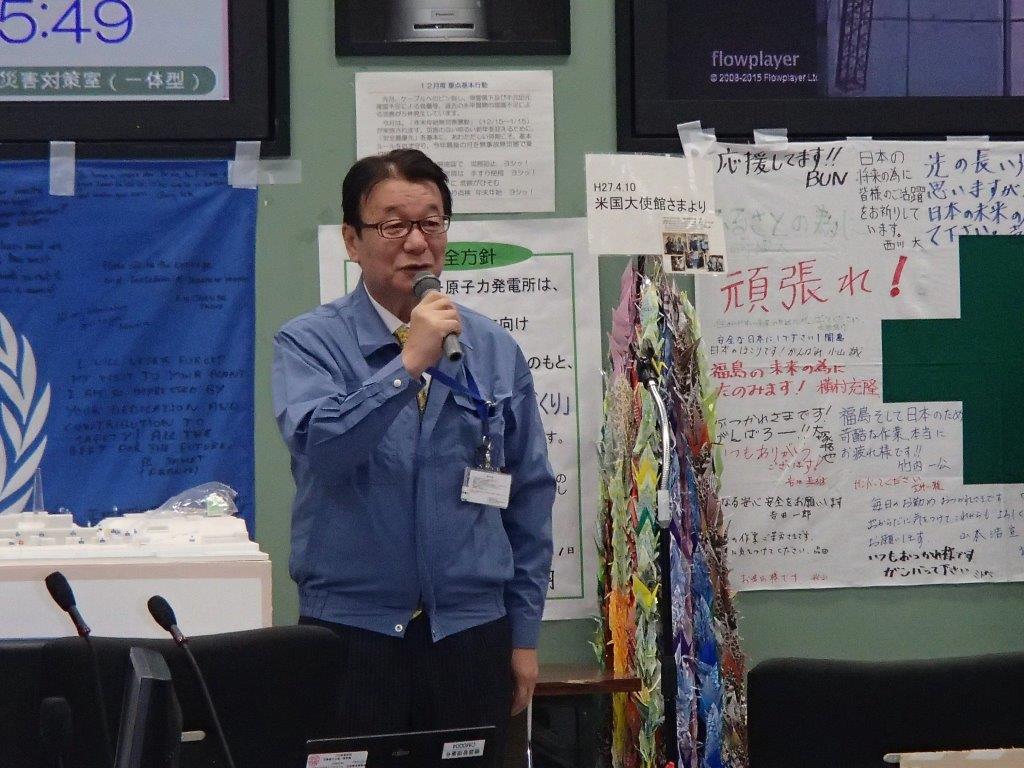 プロフィール　原案視察2